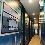Good One Poshtel & Cafe Bar