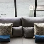 B Stay Hotel