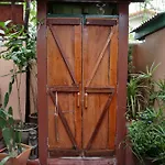Pimthong Place
