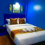 Top High Guesthouse
