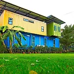 Wh Hostel