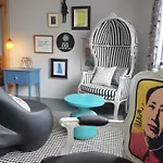 Artistic And Quirky Home With A Copper Bath And Complimentary Snack