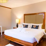 Roomquest Sukhumvit 36 Bts Thonglor