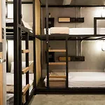 BED STATION Hostel Ratchthewi