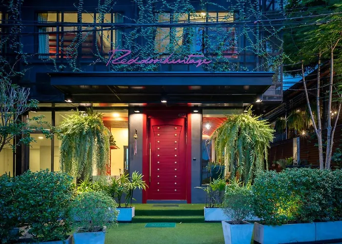 Red Door Heritage Hotel