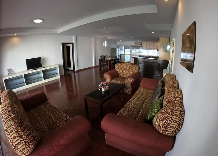 Palm Springs Apartment