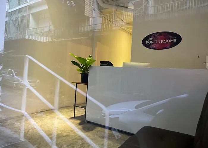 Cozy Rooms Asoke