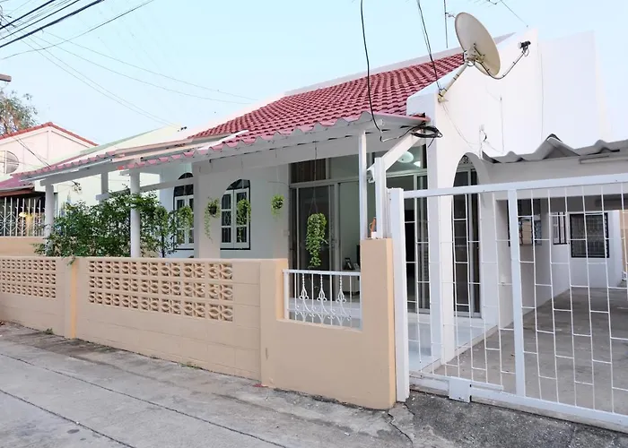 Chatuchak Art & Nature House