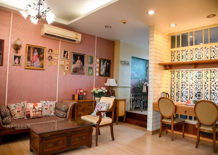 Sabai Sabai@Sukhumvit Hotel
