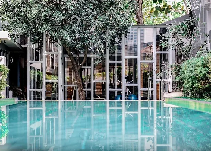 Bts Sukhumvit46 Deluxe 2 Bedroom 205