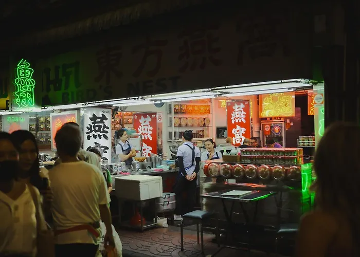 Hidden Gems In China Town, 2Br