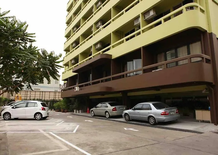 Vintage 1 Bedroom Apartments Ekamai 23