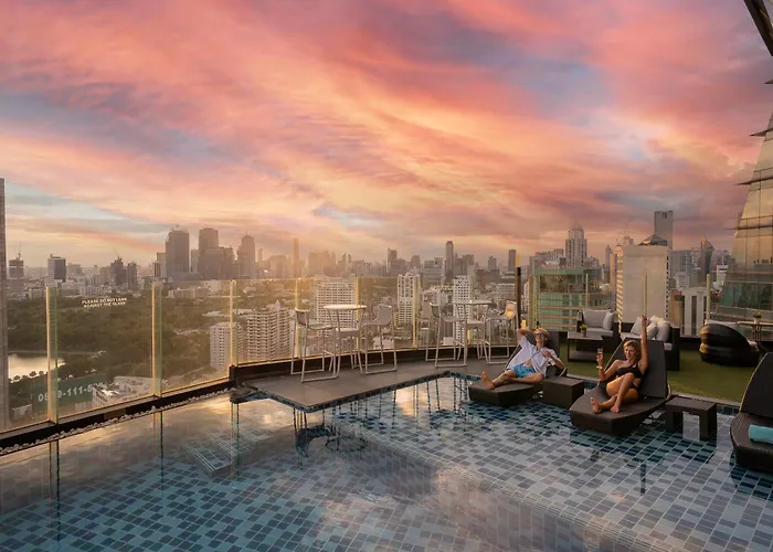 The Continent Hotel Sukhumvit - Asok Bts Bangkok