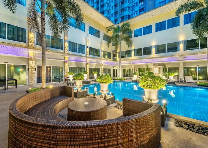 Qiu Hotel Sukhumvit Sha Plus