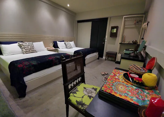 Chomm House