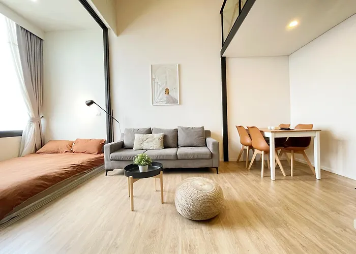 2514 Bts Onnut Siamese 87 Two Bedroom Apartment