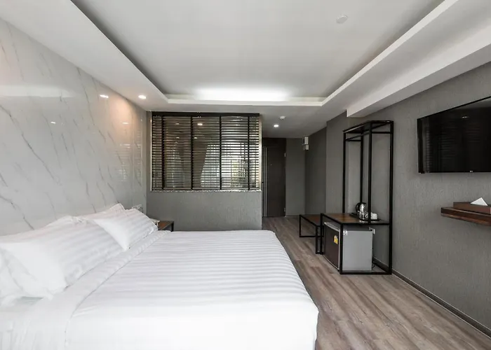 Bangkok City Link Hotel