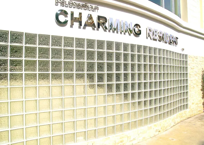 Charming Resident Sukhumvit 22 Phrom Phong