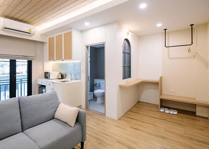 Moon House Bkk Room 3B