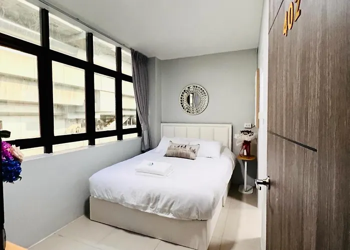 Luna Hotel