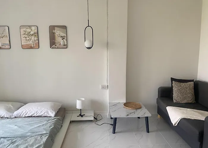 Niran 2 Ramkhamhaeng Local Hood 15 Mins To Airport A Budget Stay