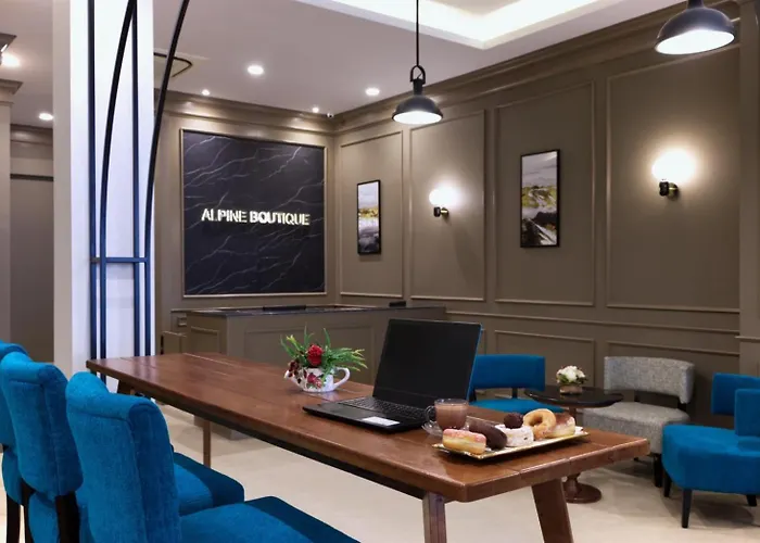 Alpine Boutique Pratunam