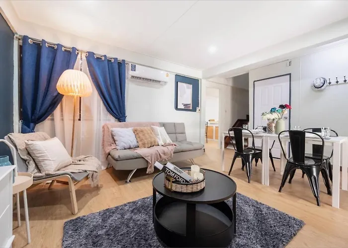 Gm7 - Private House Downtown 2Mins Walk To Metro