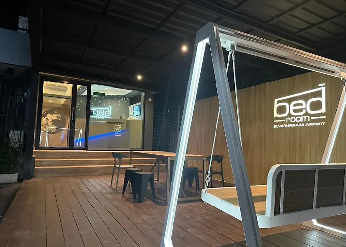 Bed-Room At Suvarnabhumi Airport - Newly Renovated