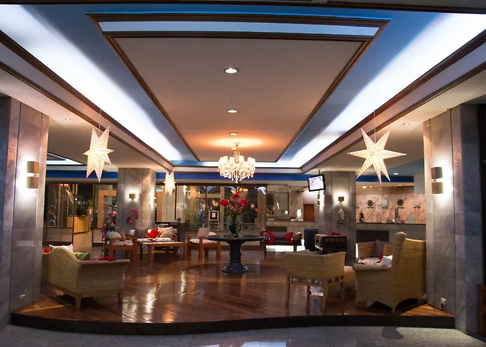 Maxx Hotel