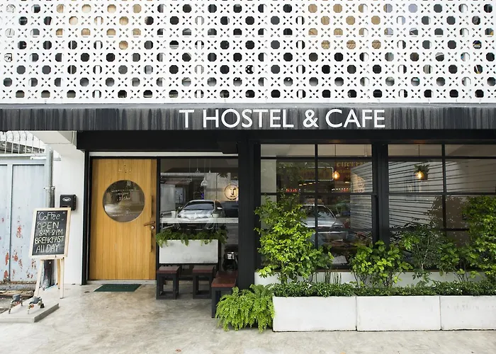 T Hostel @ Victory Monument