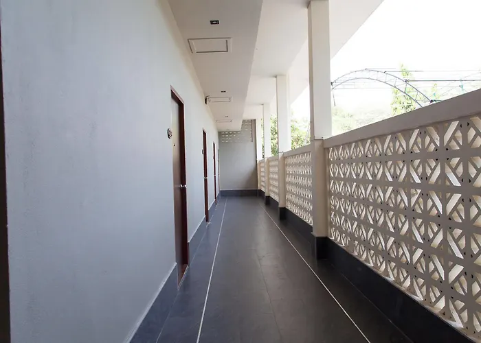 Zen Rooms Phiphit Phokhai