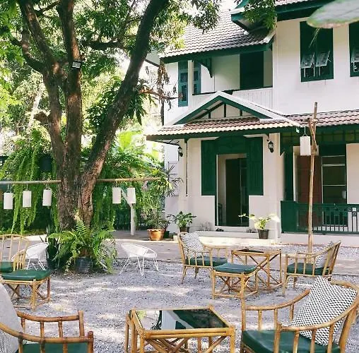 4Brs Thai Heritage House In Samsen