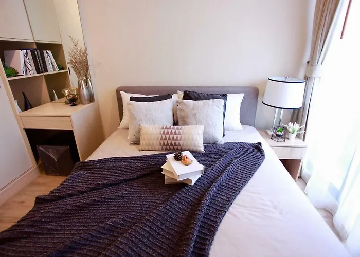 Comfy Condo On Nut
