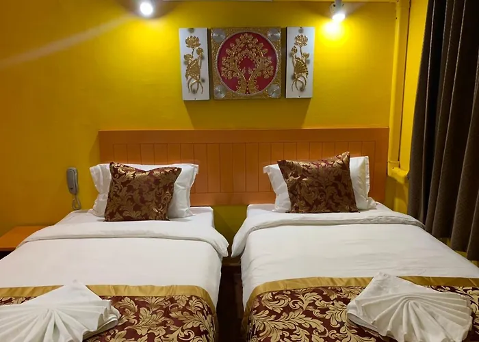 Top High Guesthouse