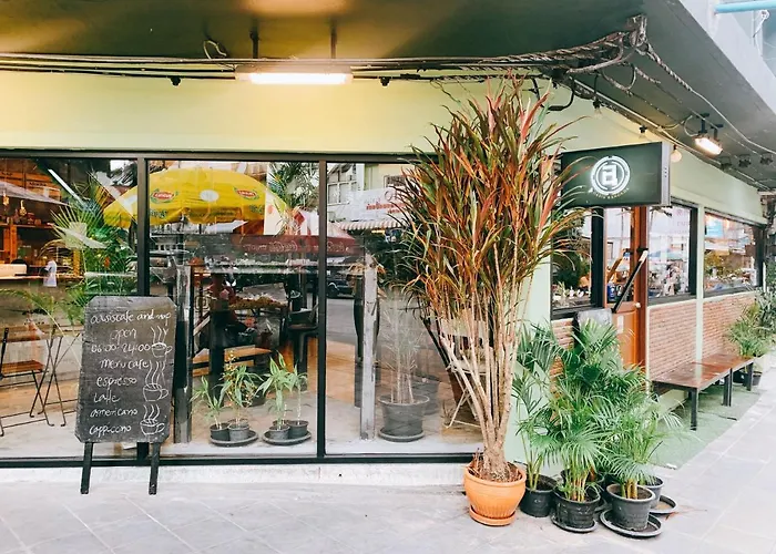 Oasis Cafe And Nap