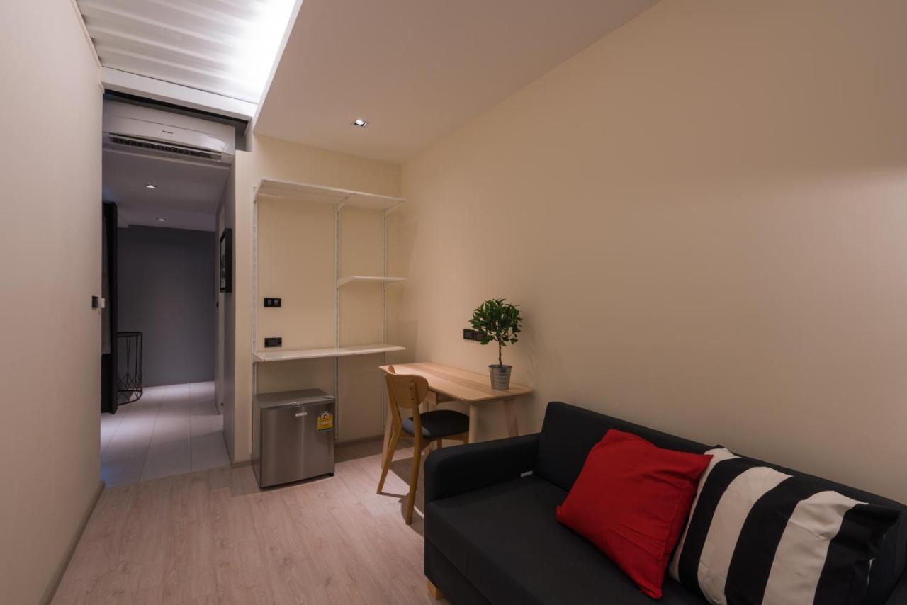 Hostel Sleep Box Sukhumvit 22 *
