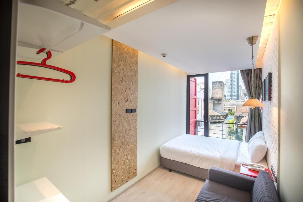 Sleep Box Sukhumvit 22 Hostel Bangkok