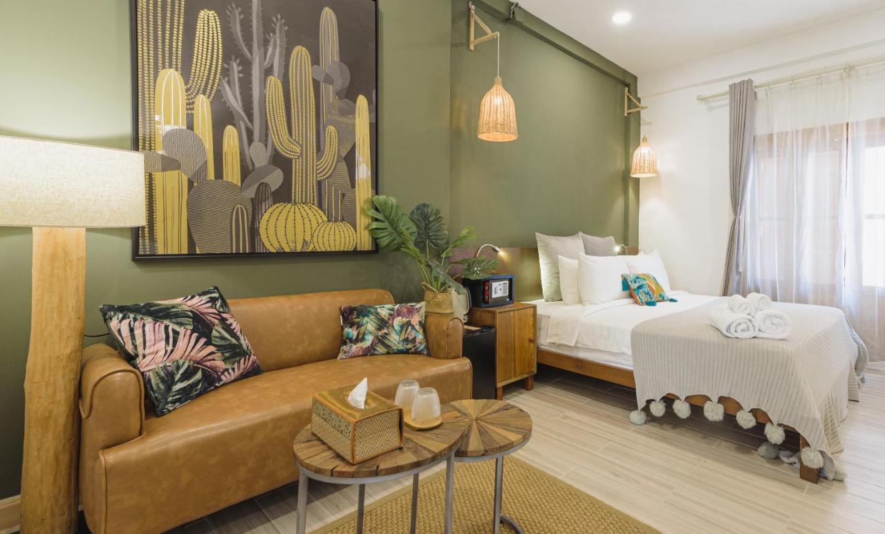 Yolo Boutique Hotel