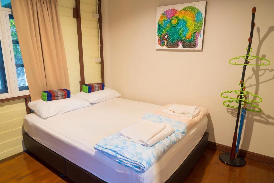 Nty Near Suvarnabhumi Airport Hostel