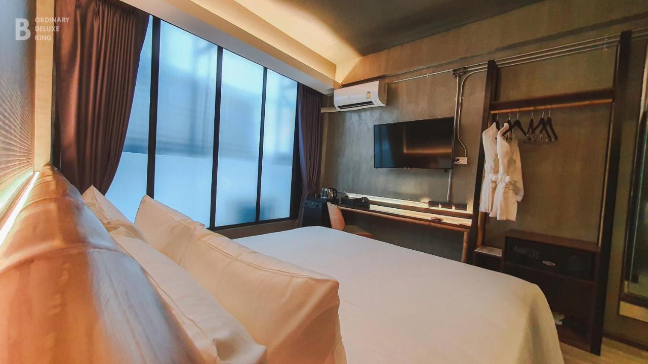 Ordinary Hotel 3*