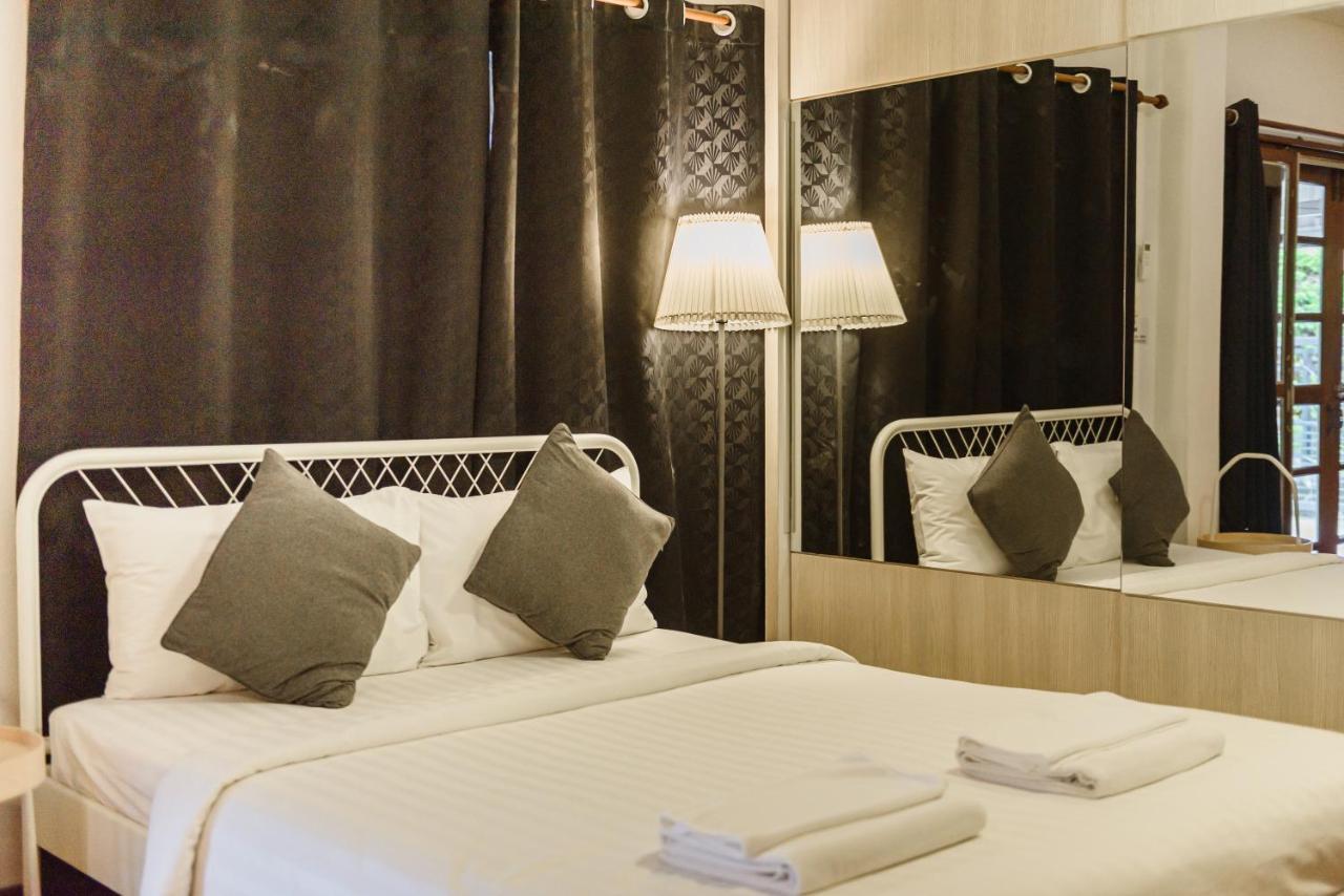 Siam Square House Guest house