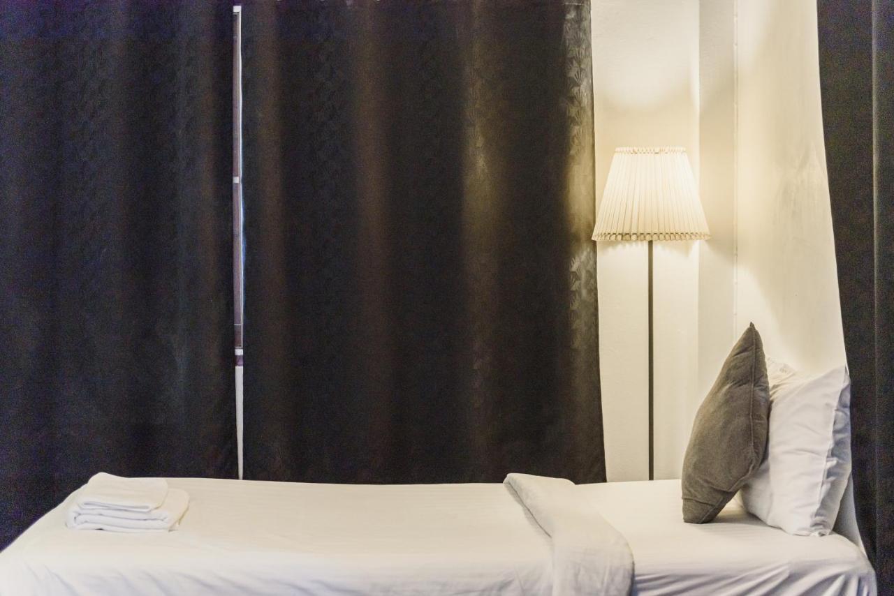 Siam Square House Guest house