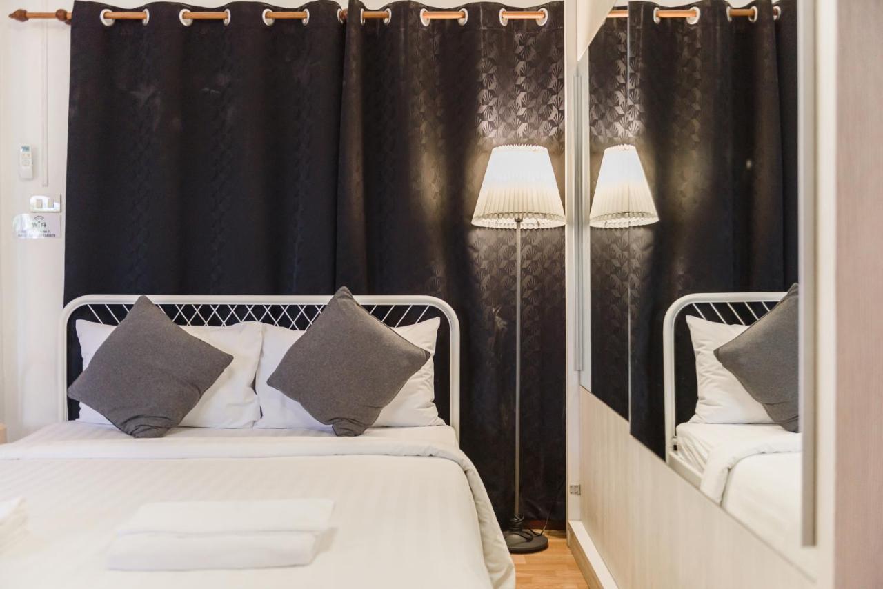 Siam Square House Guest house