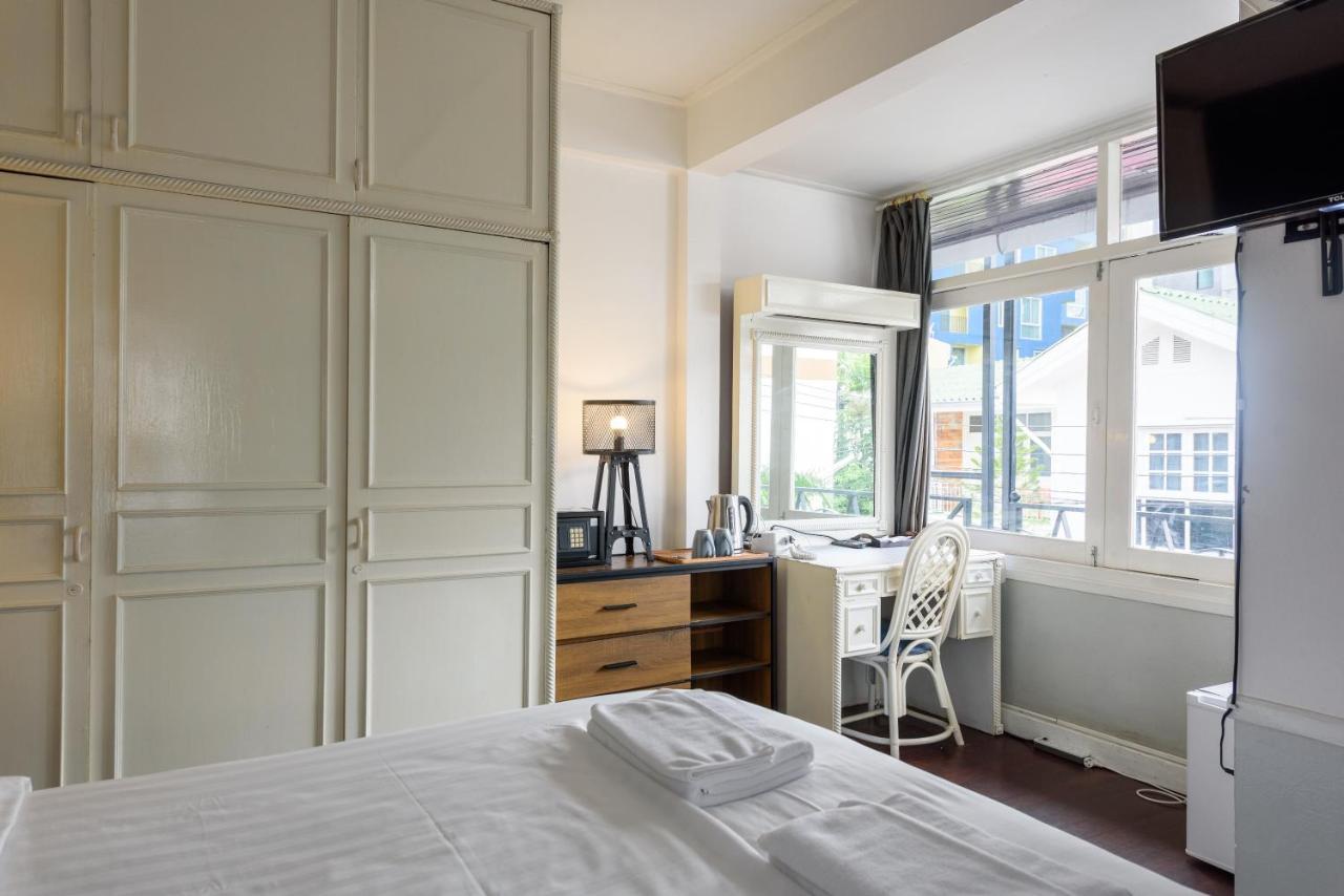 Siam Square House Guest house