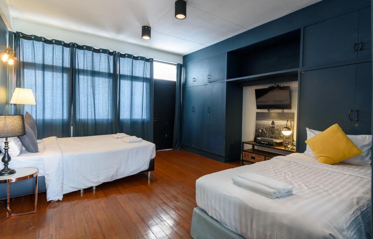 Siam Square House Guest house