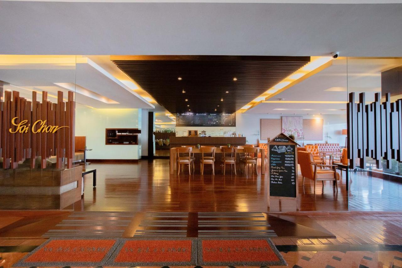 Hotel The Royal River
