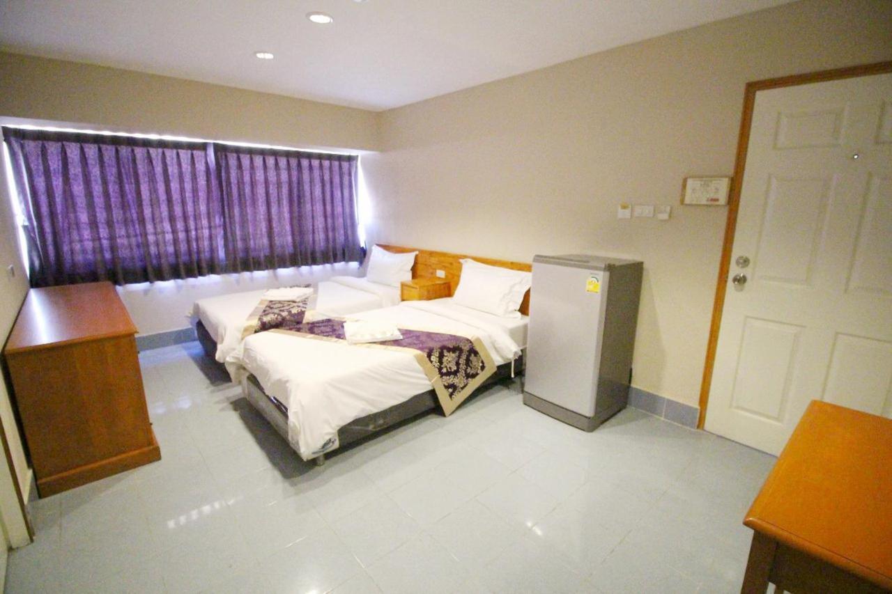 Lee Place Phatthanakan Bangkok