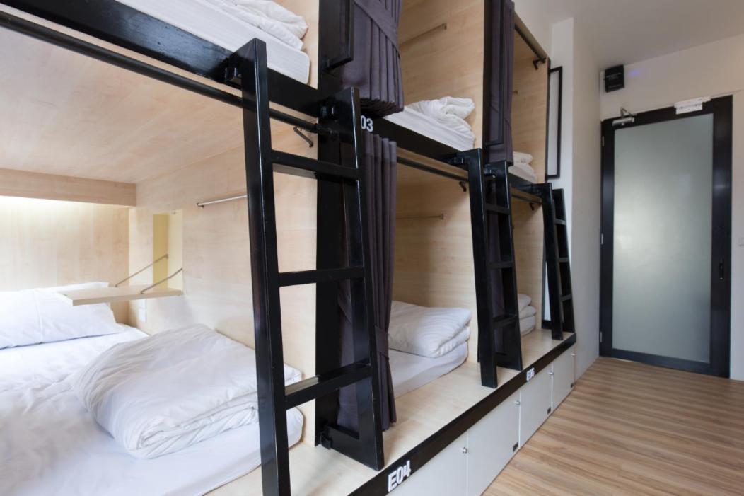 Hostel Lamurr Sukhumvit 41 *