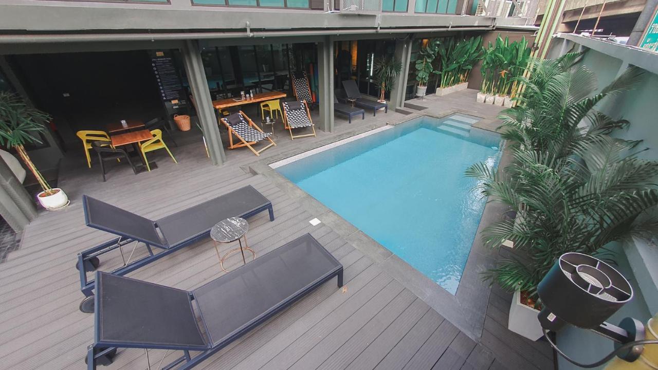 Ordinary Hotel 3*