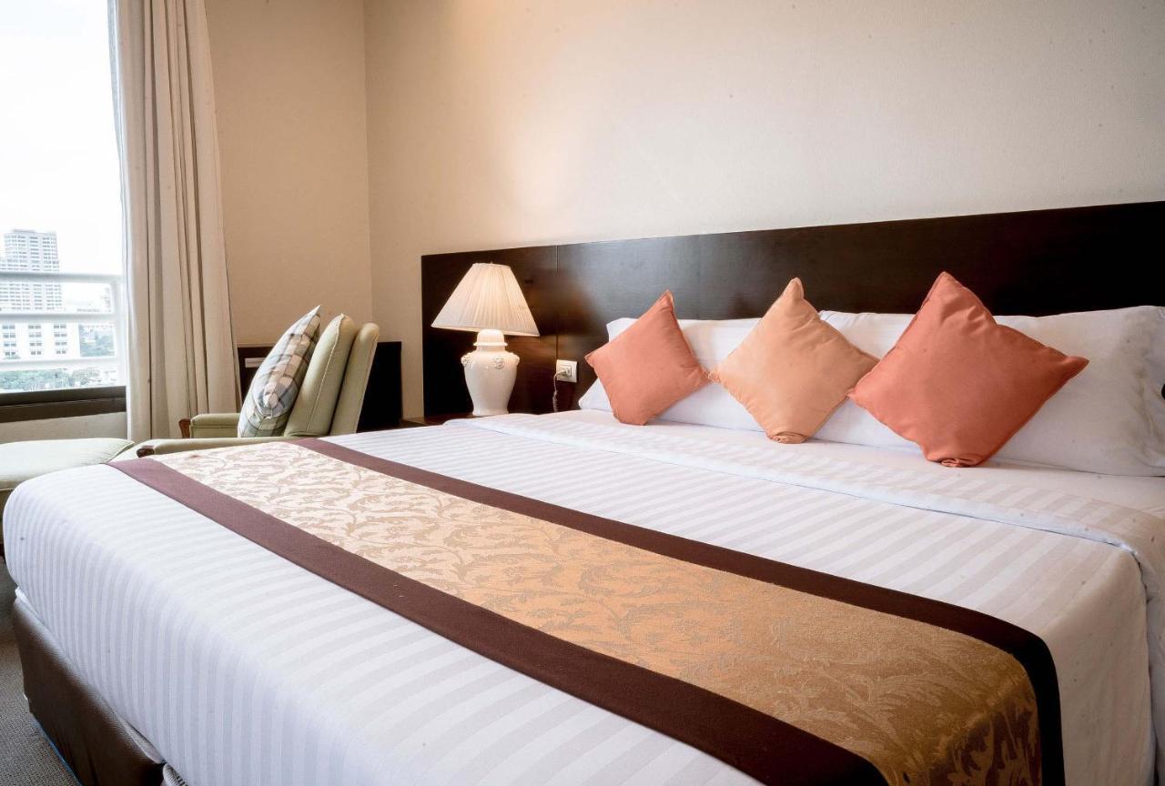 The Royal River 4* Bangkok